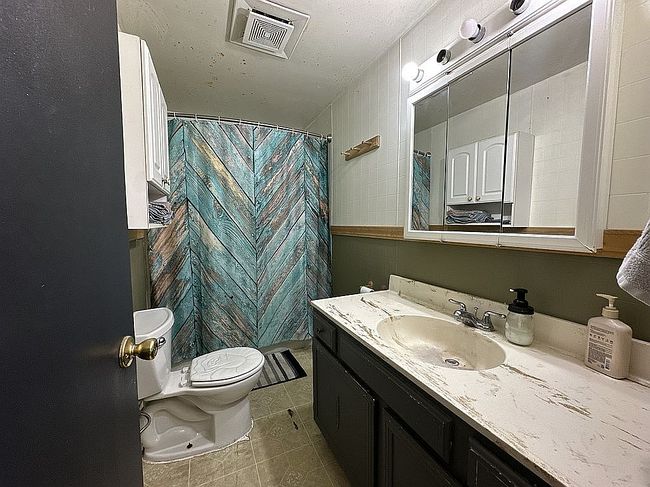 Photo of 748 E Main St, John Day, OR