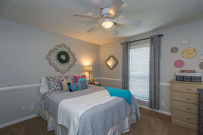 Image of 664 Thousand Oaks Dr