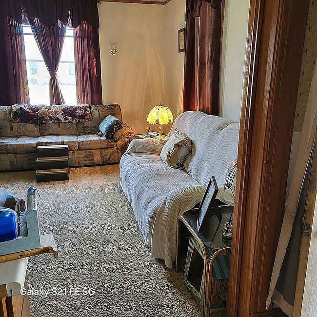 Image of 419 State St