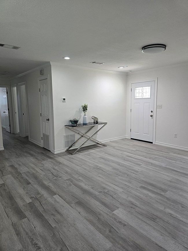 Photo of 1005 S Marshall St, Midland, TX