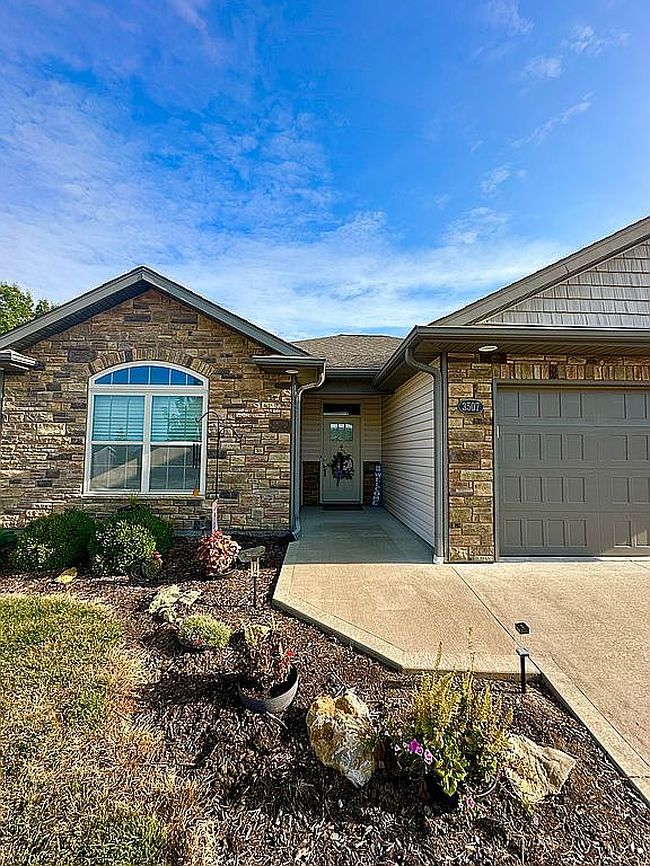3507 Tuscany Rdg, Columbia, MO