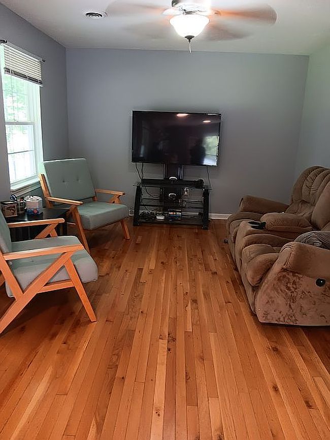 Photo of 9041 Rocky Run Ln, Amelia Court House, VA
