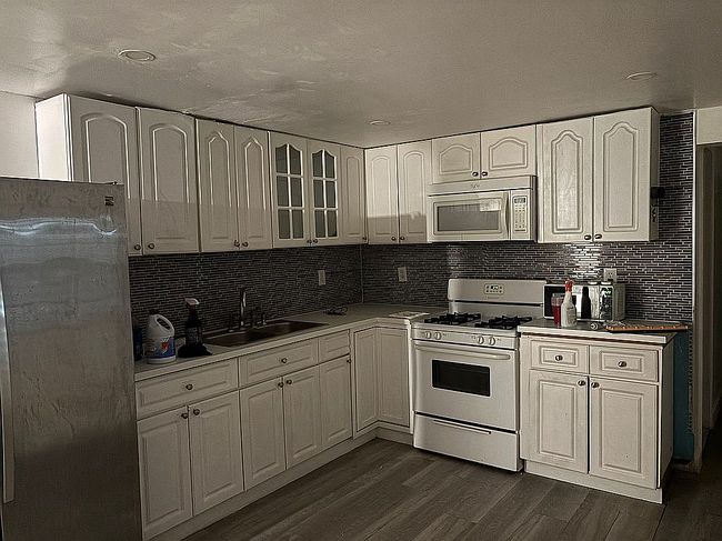 Image of 11201 Sw 55th St #F8