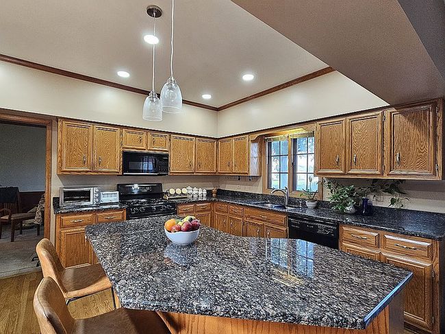Photo of 3432 Caine Dr, Naperville, IL