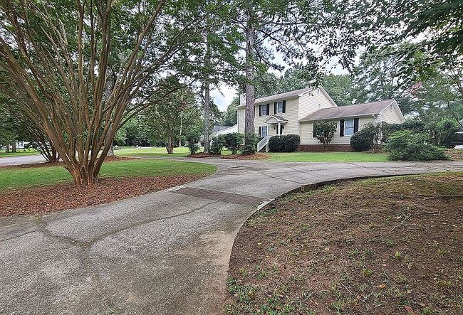 Photo of 173 Cumberland Rd, Griffin, GA