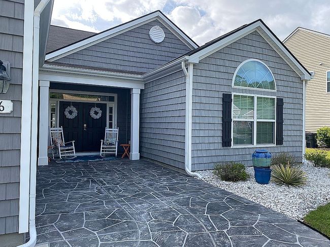 Additional photo 1 of property located at 816 Callant Dr