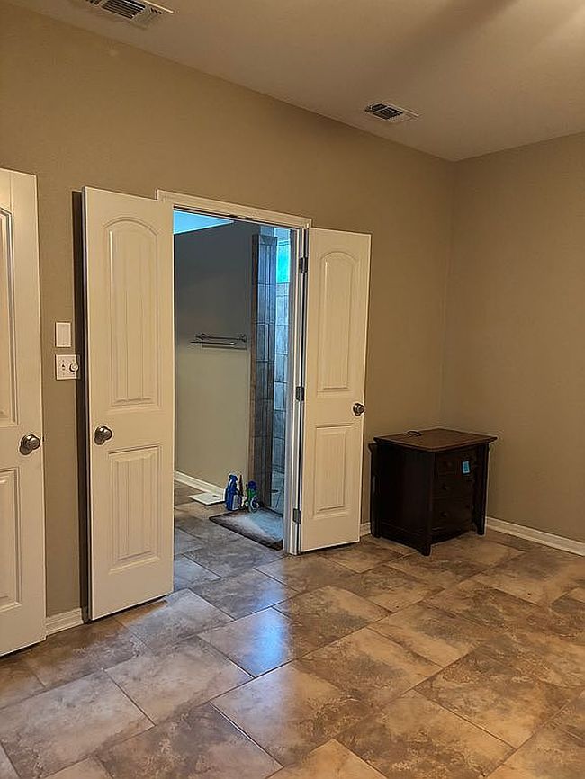 Additional photo 1 of property located at 109 Flint Rock Ct