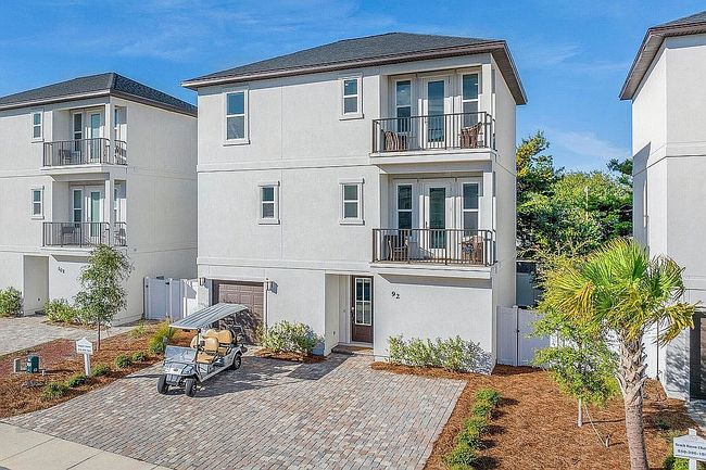 Image of 92 Ciboney St