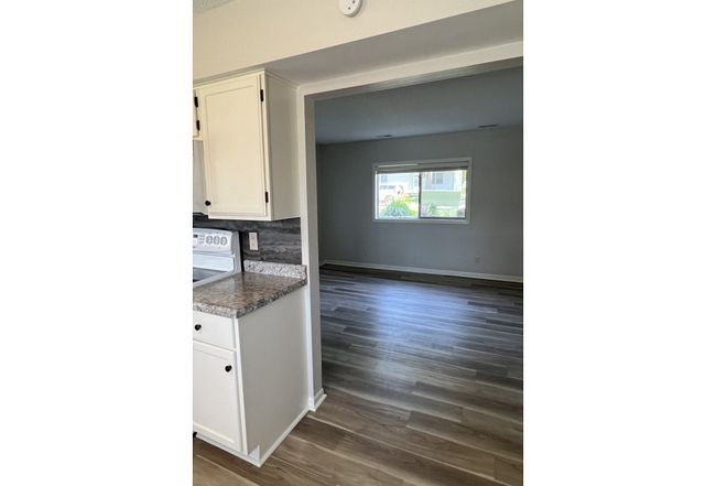 Photo of 2801 8th Ave