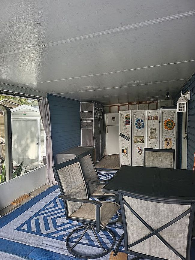 Photo of 8433 Tree Creeper Pl, Riverview, FL