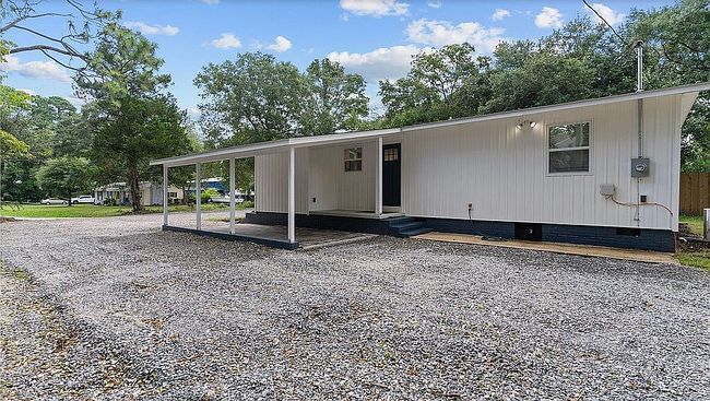 Photo of 5302 Autumn Dr, Wilmington, NC