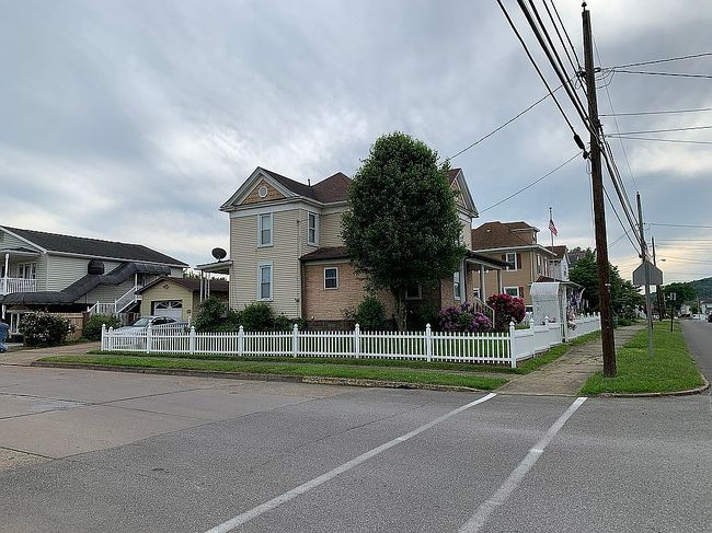 Image of 1819 4th St