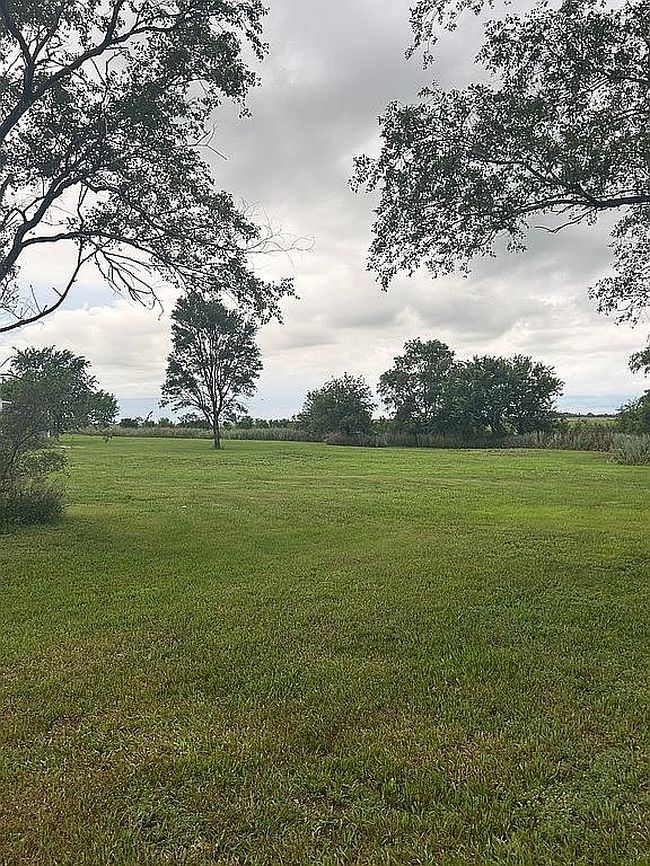Photo of 41506 State Highway 42, Ethan, SD