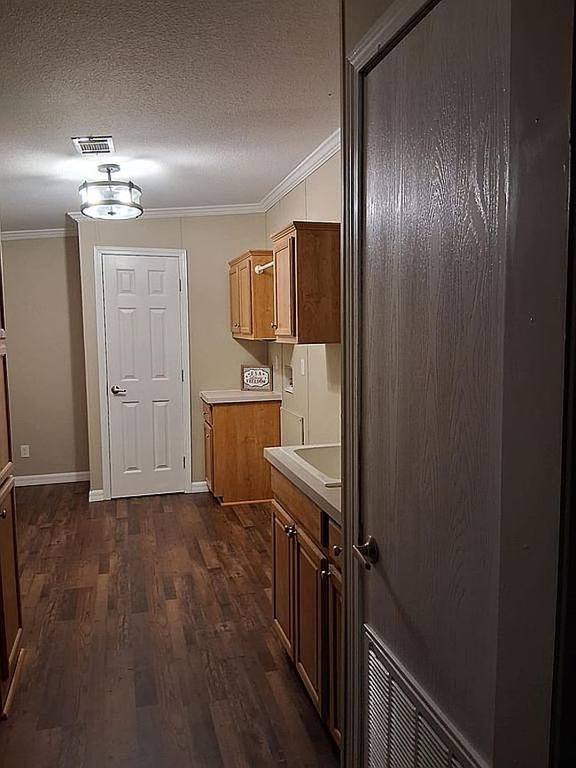 Photo of 18546 Ne 5th Terrace Rd, Citra, FL