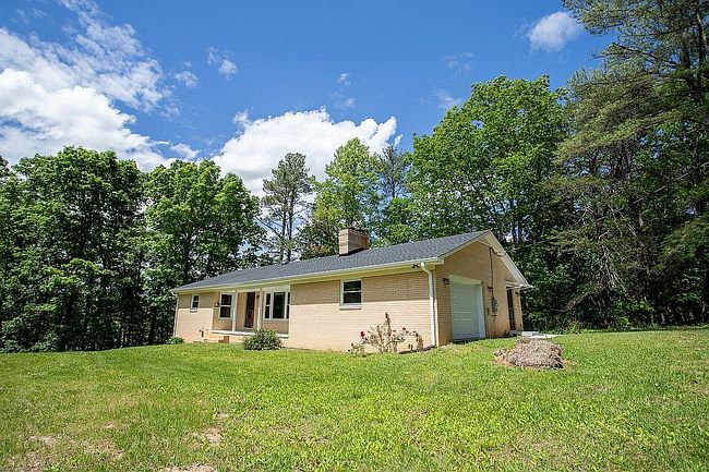 Image of 294 N Fork Ln