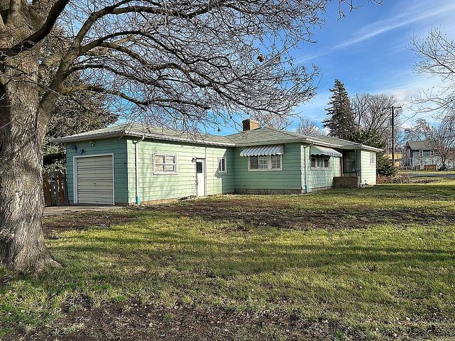 Preview of property located at 426 W 4th St