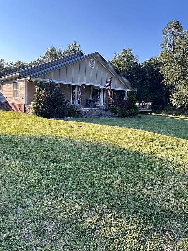 Photo of 1900 Jay Rd, Brewton, AL