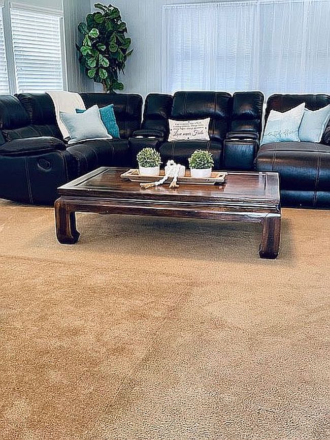 Additional photo 1 of property located at 811 Elizabeth Ln