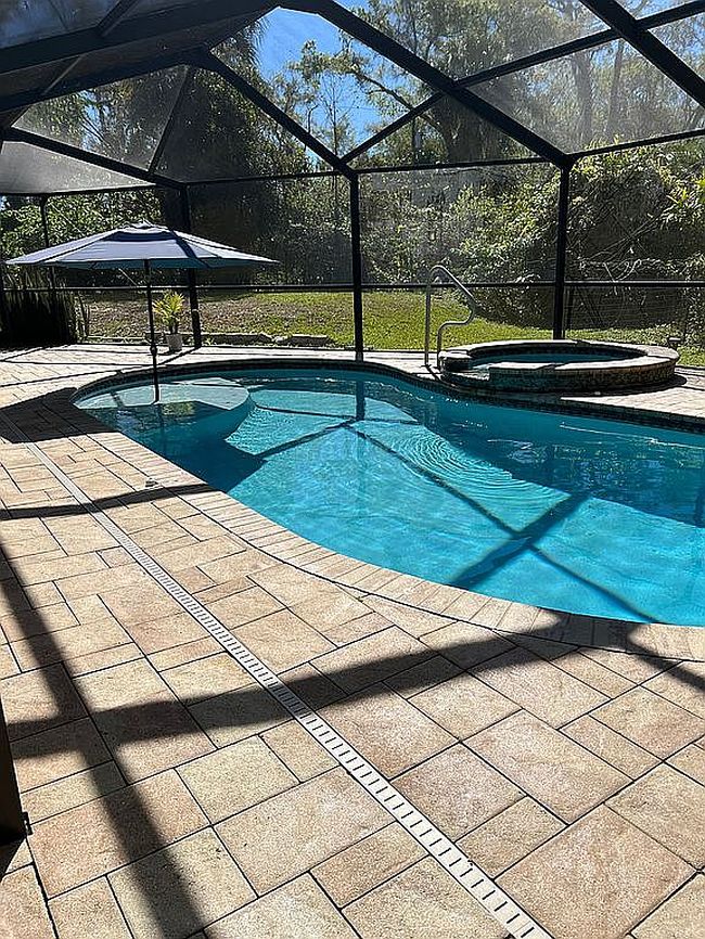 Image of 9766 W Smokey Ln