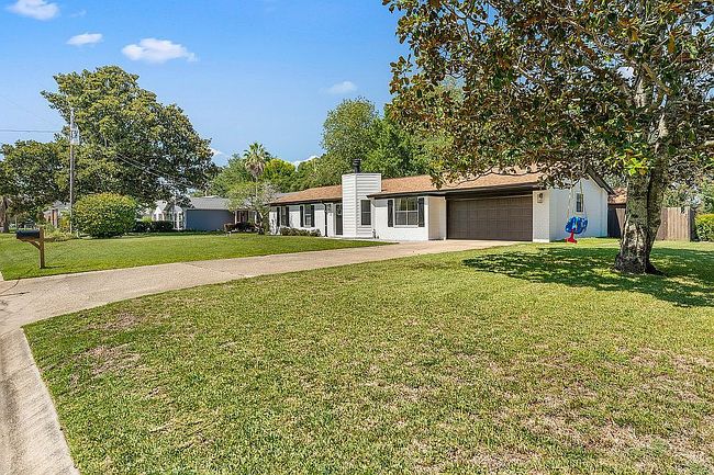 Additional photo 1 of property located at 3590 Riddick Dr