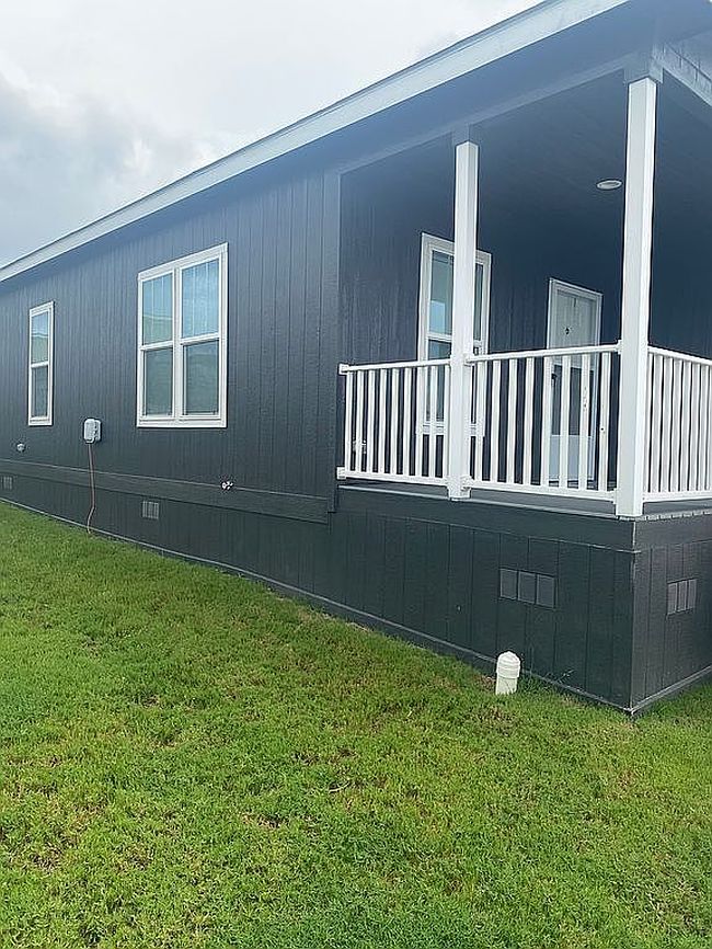 Image of 244 Pineland Ave #127
