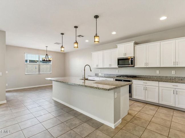 Additional photo 3 of property located at 272 S San Gregorio Ln