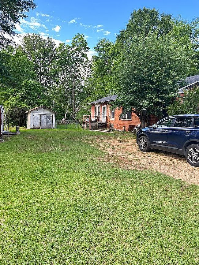 Photo of 551 E Westbrook St, West Point, MS