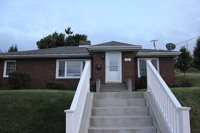 Image of 101 E Patterson Ave