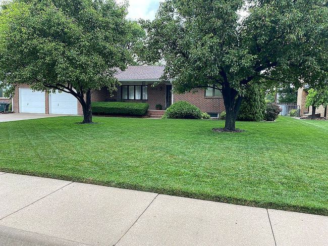 Photo of 5950 Broadway Ave, Great Bend, KS