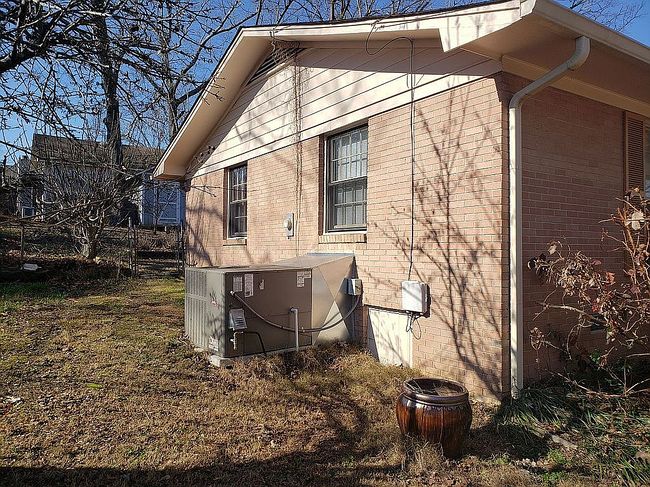 Image of 106 Coker Dr Sw