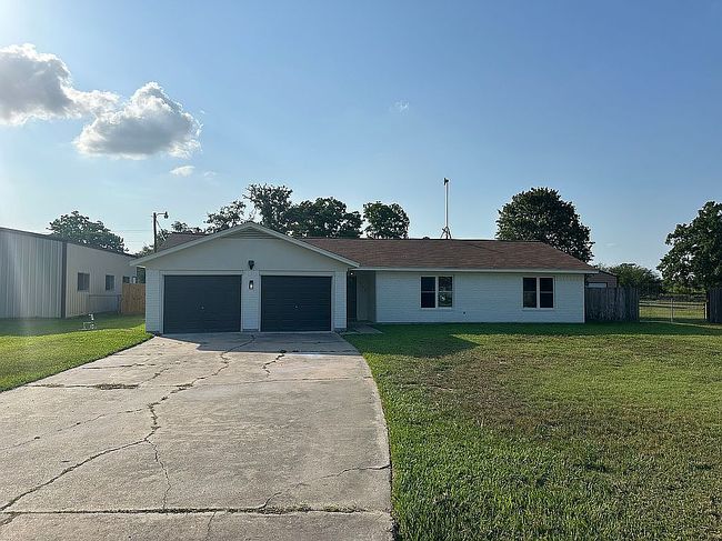 Image of 241 Buck Square St