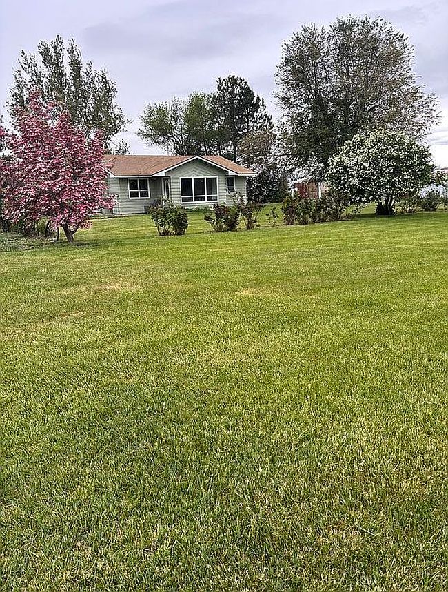 Photo of 4749 Road 12 Sw, Royal City, WA