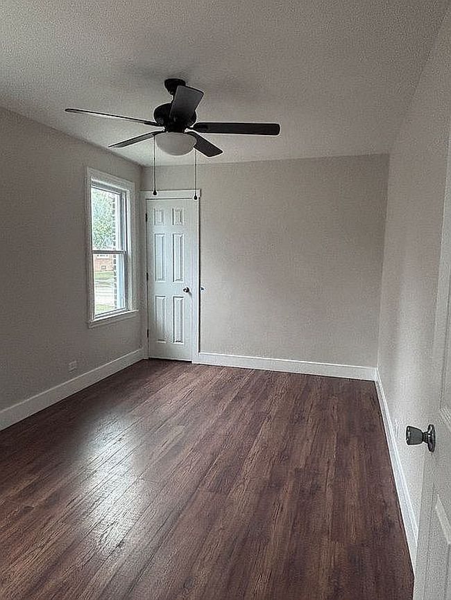 Photo of 10844 S Avenue M, Chicago, IL