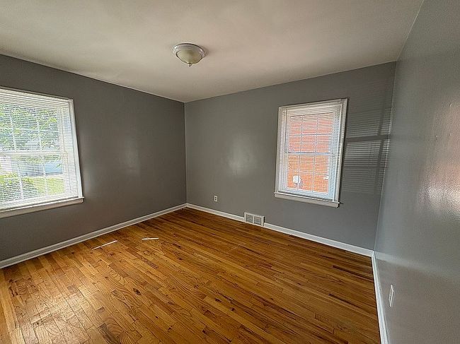 Photo of 23259 Lawrence Ave, Dearborn, MI