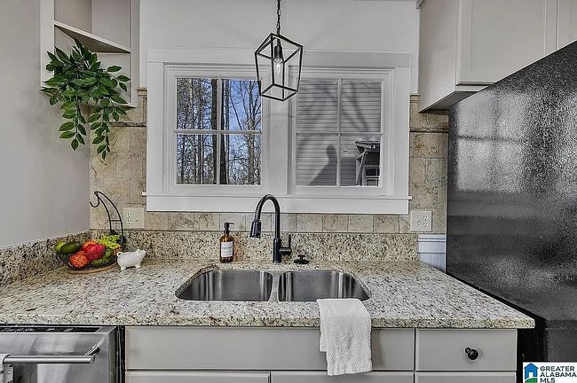 Photo of 52 Drennen Park Cir, Hayden, AL