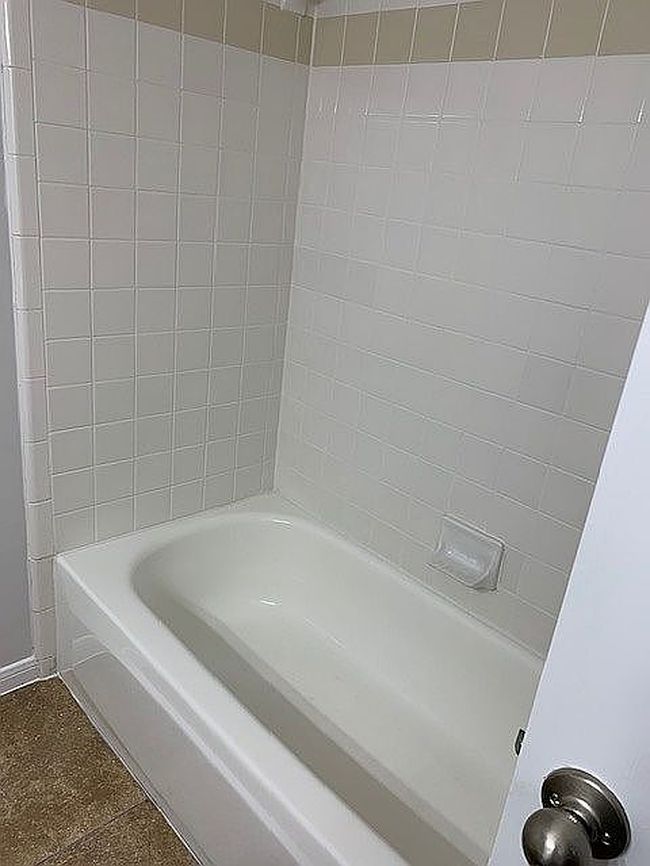 Photo of 2305 Horseshoe Bnd, Temple, TX