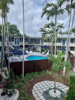 Image of 1901 N Andrews Ave Apt 111