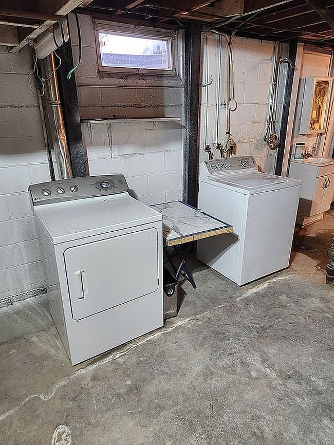 Image of 823 27th St