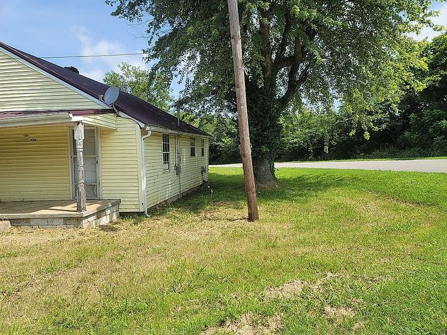Photo of 529 Breckenridge St, Franklin, KY