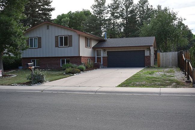 Photo of 1632 Independence Rd, Fort Collins, CO