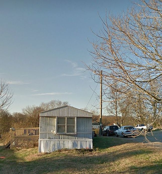 Photo of 9325 Number 4 Dr, Mascot, TN