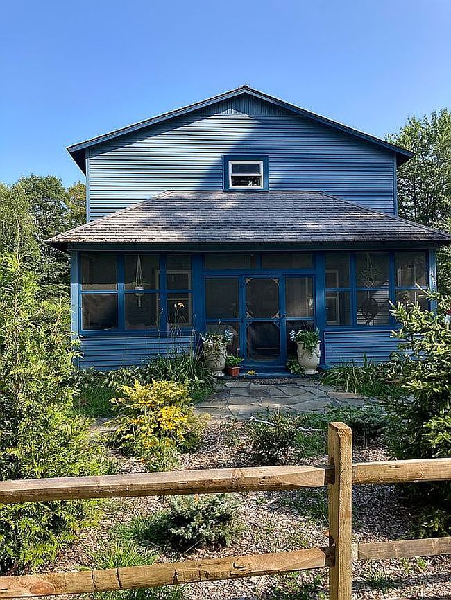 Photo of 270 Wendell Depot Rd, Wendell, MA