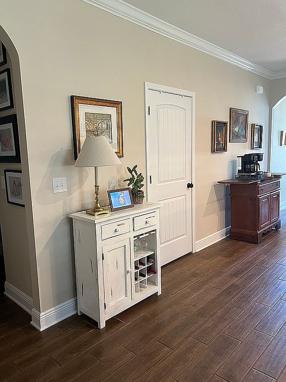 Additional photo 3 of property located at 289 Whitman Way