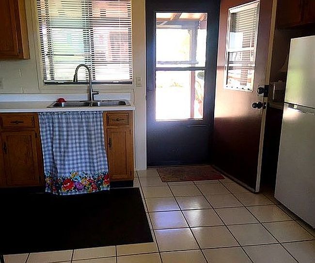 Preview of property located at 146 S Paseo Quinta Apt B