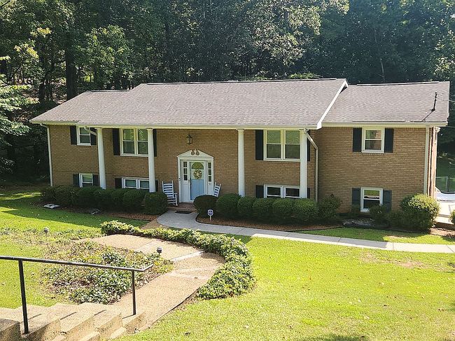 Photo of 503 Loveman Ln
