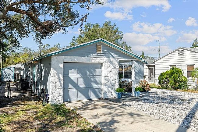 Image of 1105 58th St S