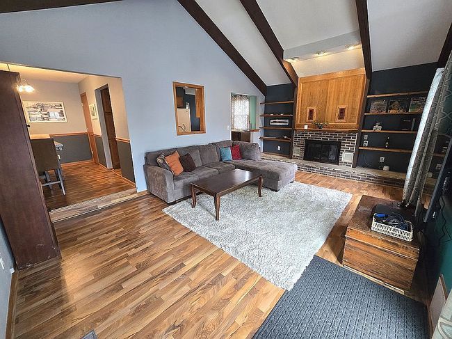 Preview of property located at 409 Sw 60th St