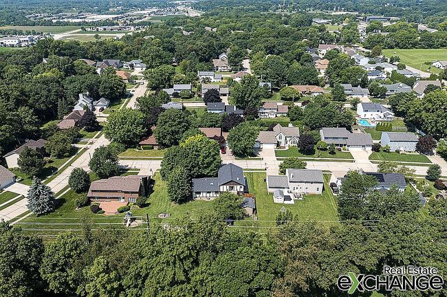 Photo of 3622 74th St, Moline, IL