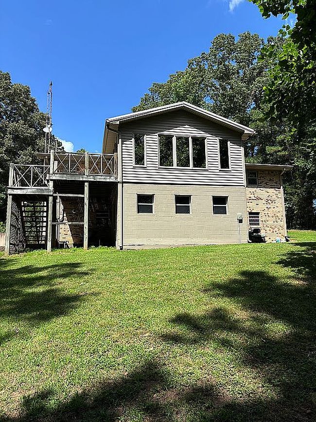 Additional photo 3 of property located at 965 Spring Hill Rd