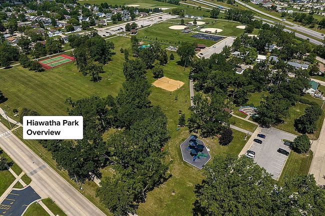 Photo of 1102 Raney St, Hiawatha, IA